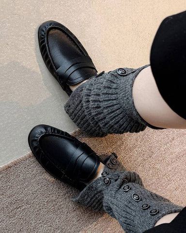 womens-commuting-leather-pleated-penny-loafers