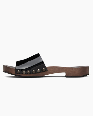 womens-seaside-holiday-bold-patent-leather-clogs