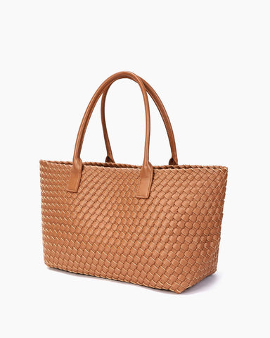 Chic-Everyday-City-Handwoven-Leather-Tote-5