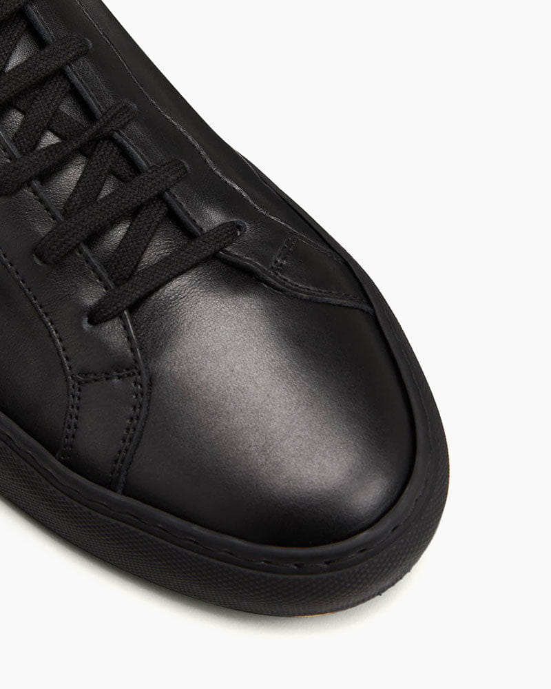 minimalist-essential-black-leather-gold-stamped-sneakers