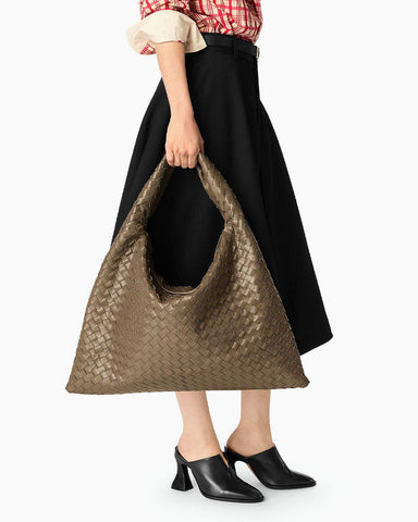 Women's Large Hop Intrecciato Leather Shoulder Bag