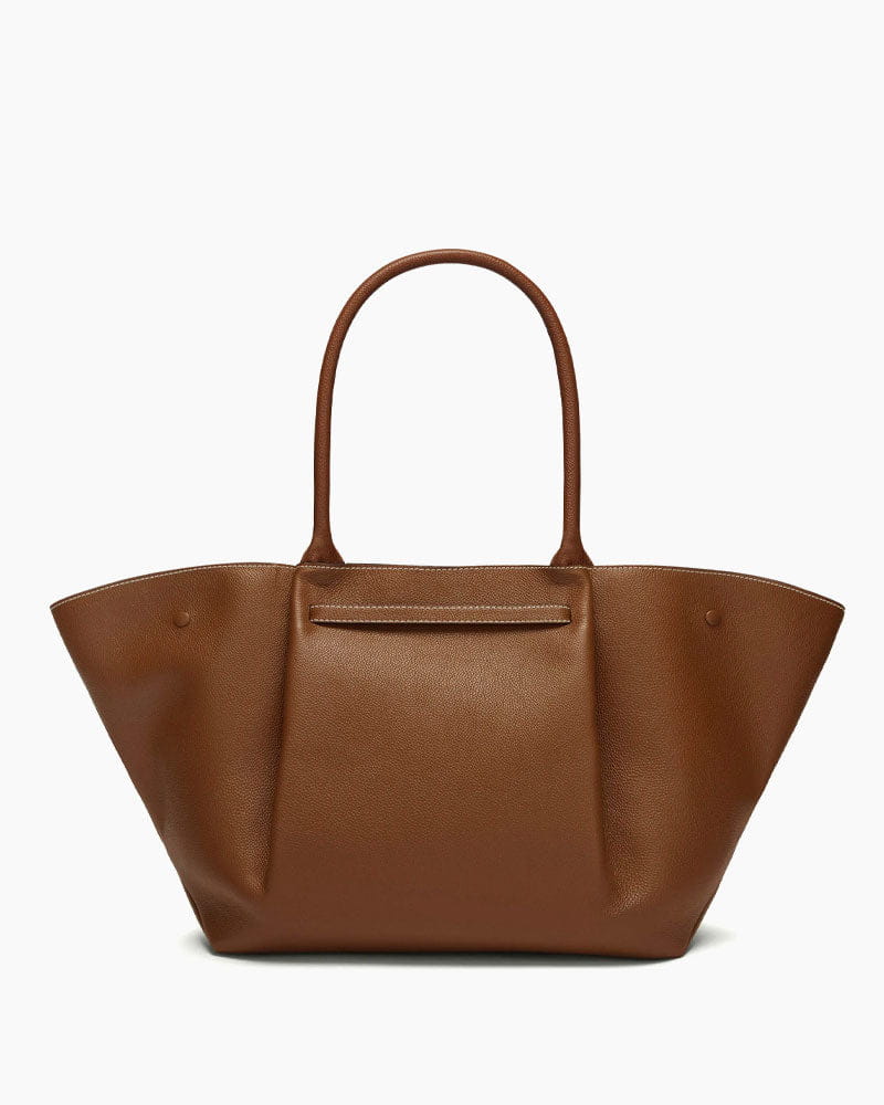 womens-business-commute-capacious-winged-leather-tote