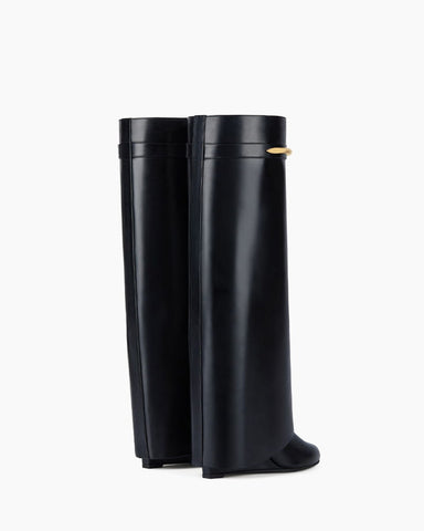 Women's Modern Wide-Shaft Boot For Everyday Urban Look