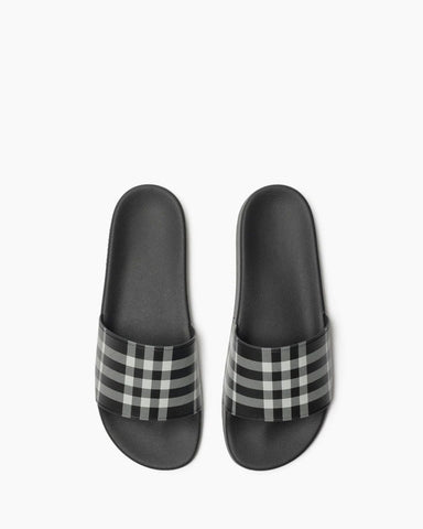 mens-poolside-leisure-iconic-check-rubber-slides
