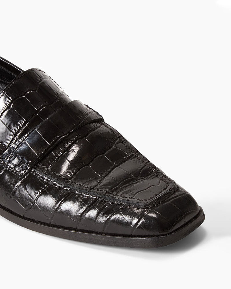 office-comfort-smooth-calfskin-slip-on-classic-penny-detail