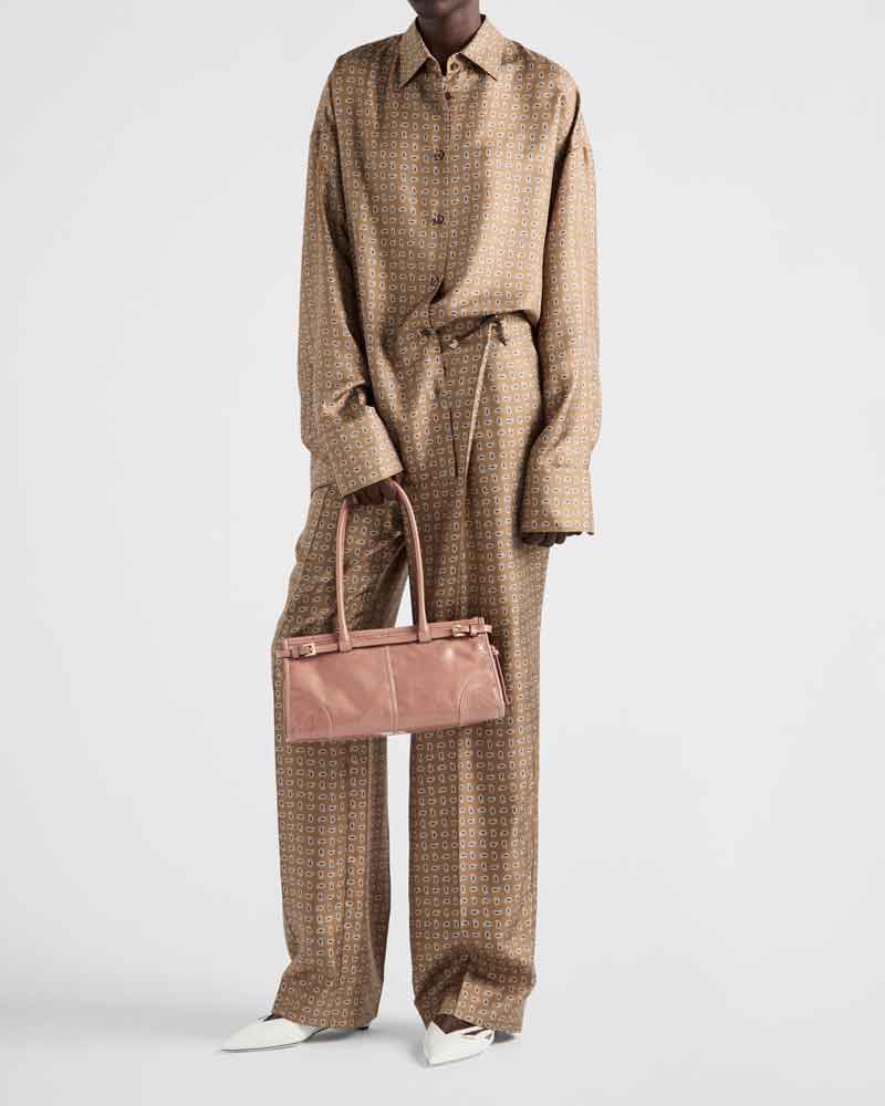 womens-business-commute-structured-medium-leather-handbag