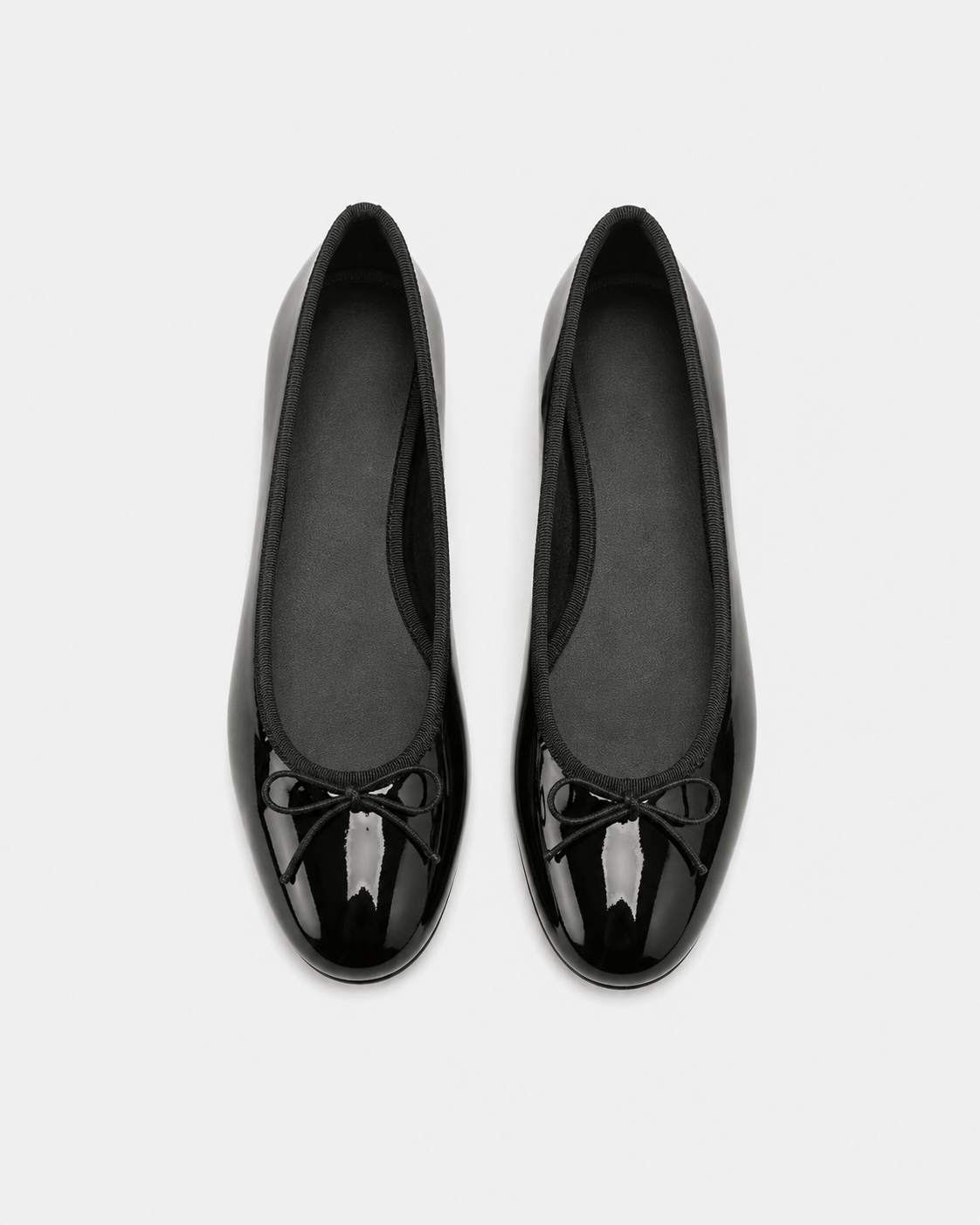 Women’s Glossy Black Round Toe Ballet Pumps