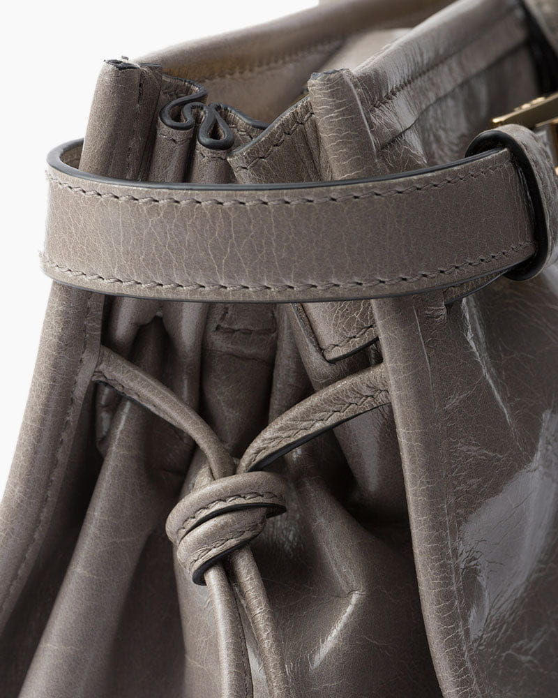 womens-business-commute-extra-large-leather-tote-bag