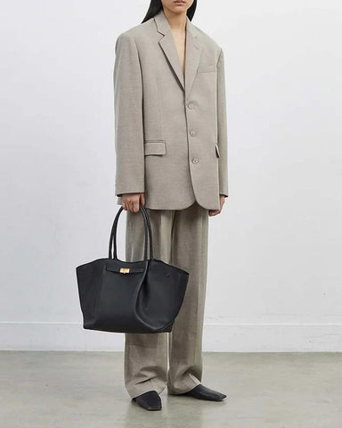 Women's New York Belted Leather Tote Bag