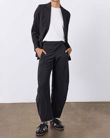 womens-power-meeting-on-the-loose-work-pant