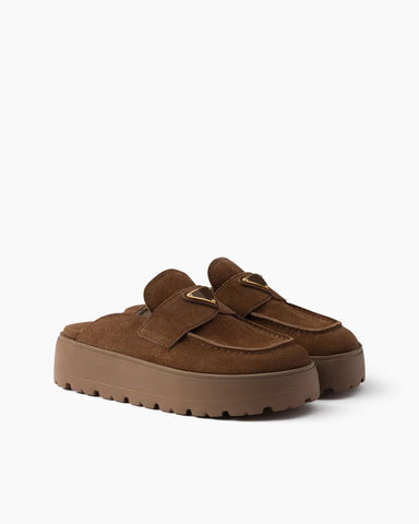 Suede flatform mules