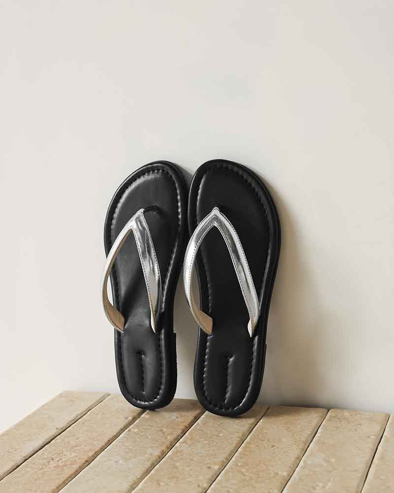 Minimalist-Beach-Ready-Leather-Flip-Flop-Sandals-20