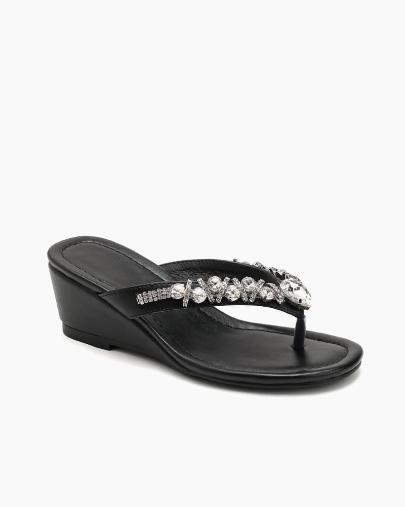 Chic-Summer-Street-Style-Wedge-Toe-Ring-Sandals-3