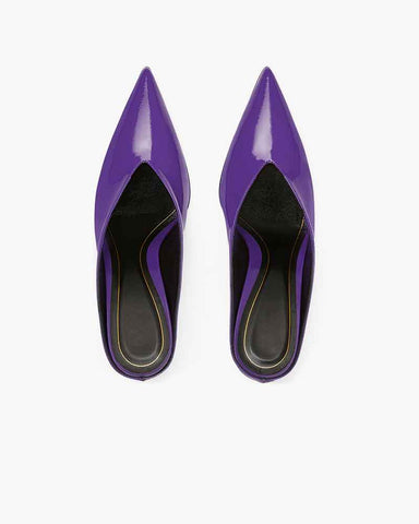 Sleek 90s Style Heeled Sabots Glossy Finish