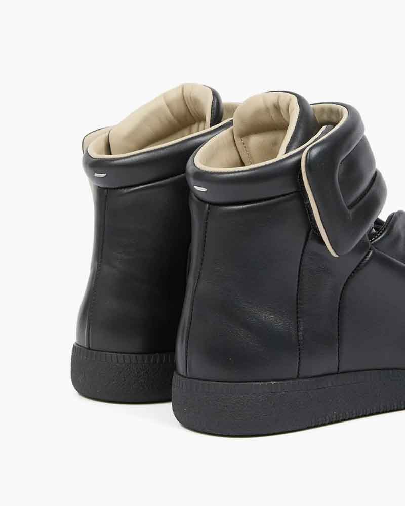 womens-street-chic-padded-strap-leather-sneakers