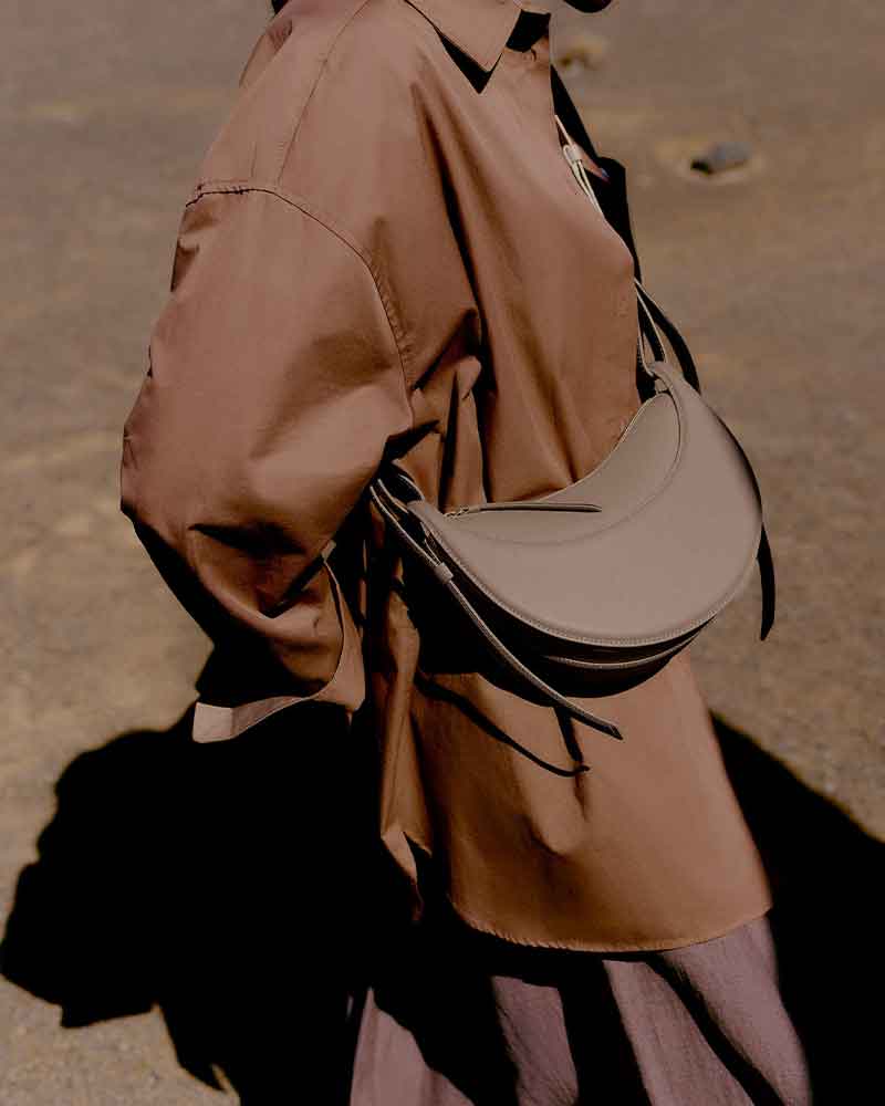 Everyday-City-Textured-Leather-Shoulder-Bag-48