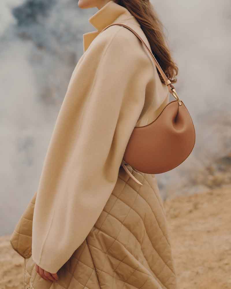Weekend-Stroll-Textured-Taupe-Shoulder-Bag-6