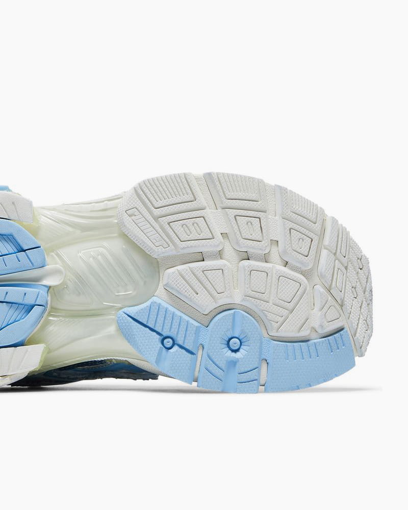 Urban-Weekend-Performance-Runner-Sneaker-2