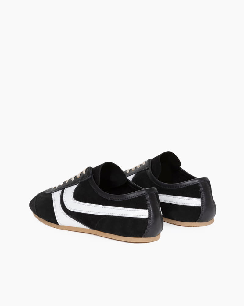 Weekend-Retro-Suede-Lace-Up-Casual-Sneakers-4