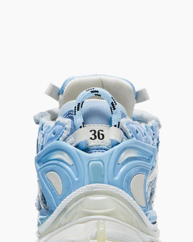 Urban-Weekend-Performance-Runner-Sneaker-1