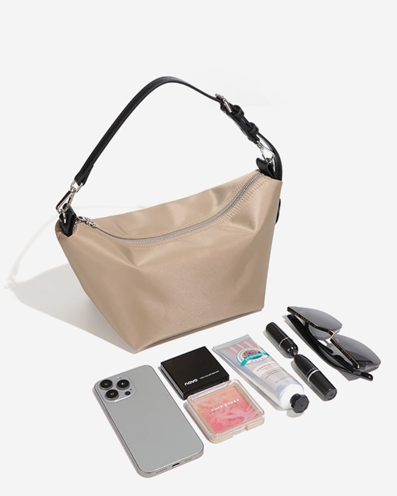Everyday-City-Nylon-Shoulder-Hobo-Bag-1