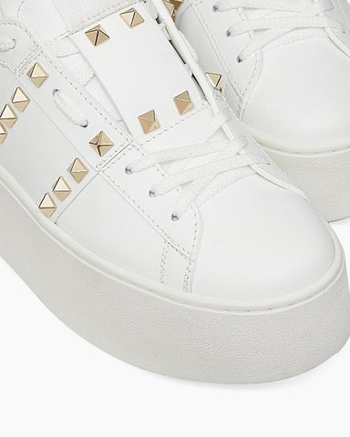 Chic-Street-Studded-Platform-Casual-Sneakers-2