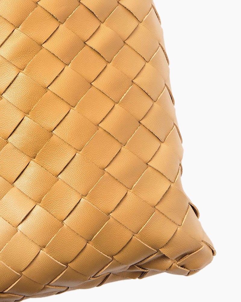 Chic-City-Ready-Slouchy-Shoulder-Tote-7