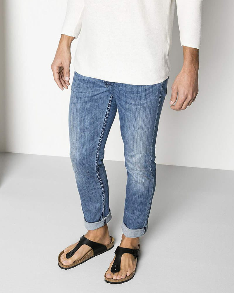 Casual-Beach-Day-Comfort-Thong-Sandal-4