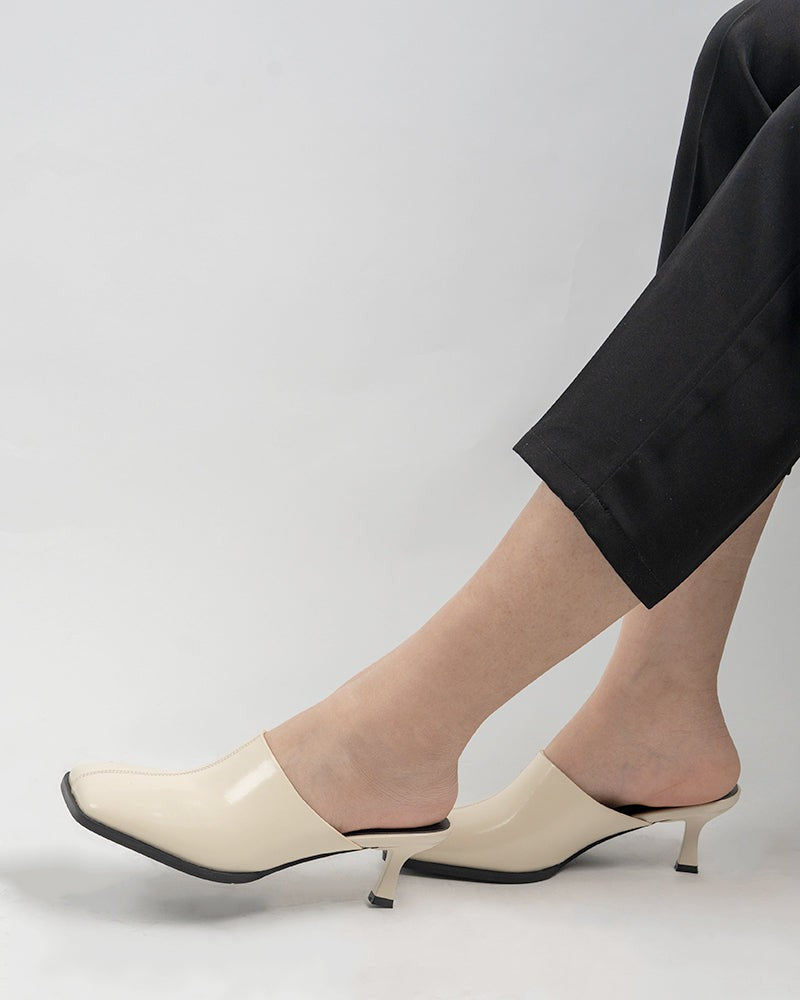 Square-Toe-Solid-Mule-Heeled-Slides