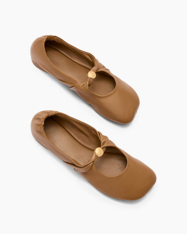 Women‘s Velvet Touch Leather Flats