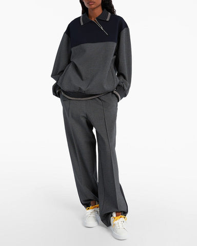 Women‘s White StrideForce Leather Sneakers