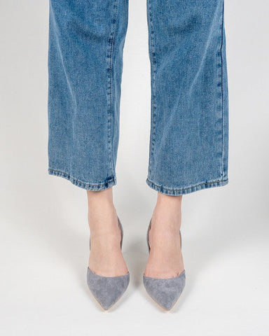 Minimalist-Suede-Pointed-Toe-Mid-Heel-Pumps