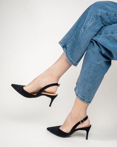 Minimalist-Suede-Pointed-Toe-Mid-Heel-Pumps