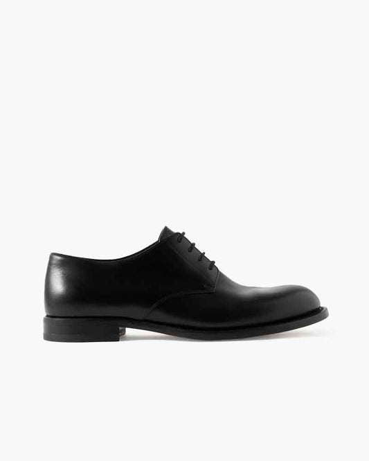 minimalist-styling-polished-calfskin-derby-seamless-molded-upper