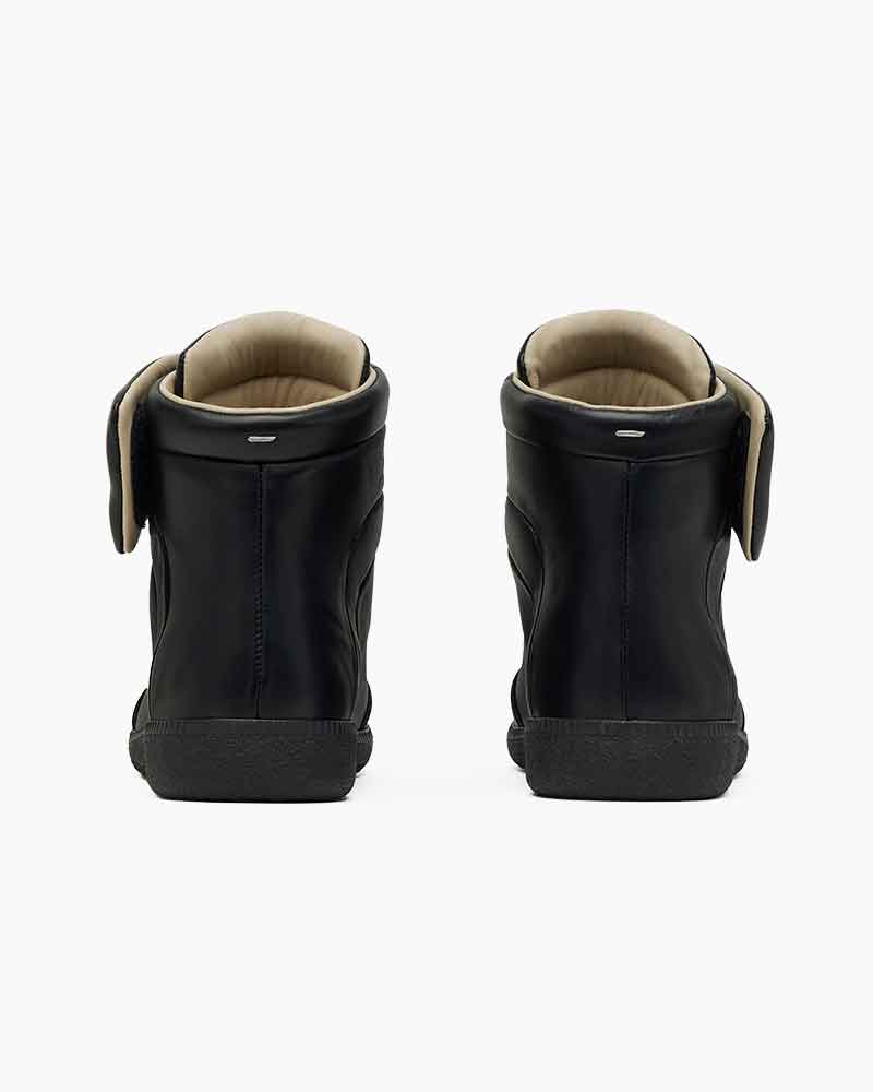 mens-avant-garde-style-hidden-lace-high-tops