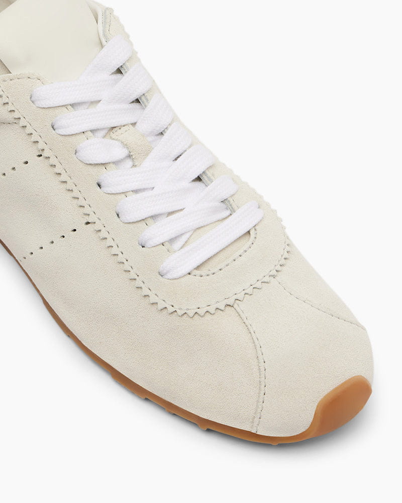 womens-daily-commute-stylish-white-leather-sneakers