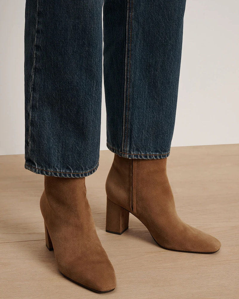 womens-modern-minimalist-soft-suede-ankle-boots