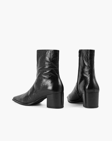womens-office-chic-leather-zip-up-ankle-booties