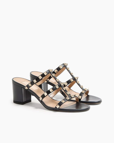 Woman Rockstud Leather Sandal