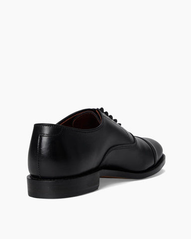 men-s-business-meeting-black-leather-cap-toe-oxford-shoes