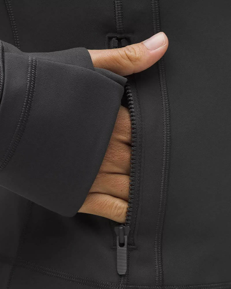 Urban-Studio-Cropped-Lightweight-Training-Jacket-10