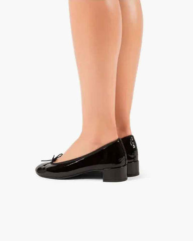Women’s Glossy Black Round Toe Ballet Pumps
