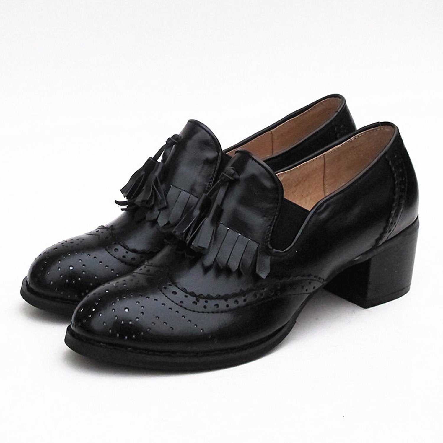 Black-White-Classic-Fringed-Chunky-Heel-Oxford-Loafers