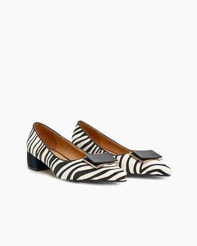 Zebra Print Matching Color Pointed Toe Loafers
