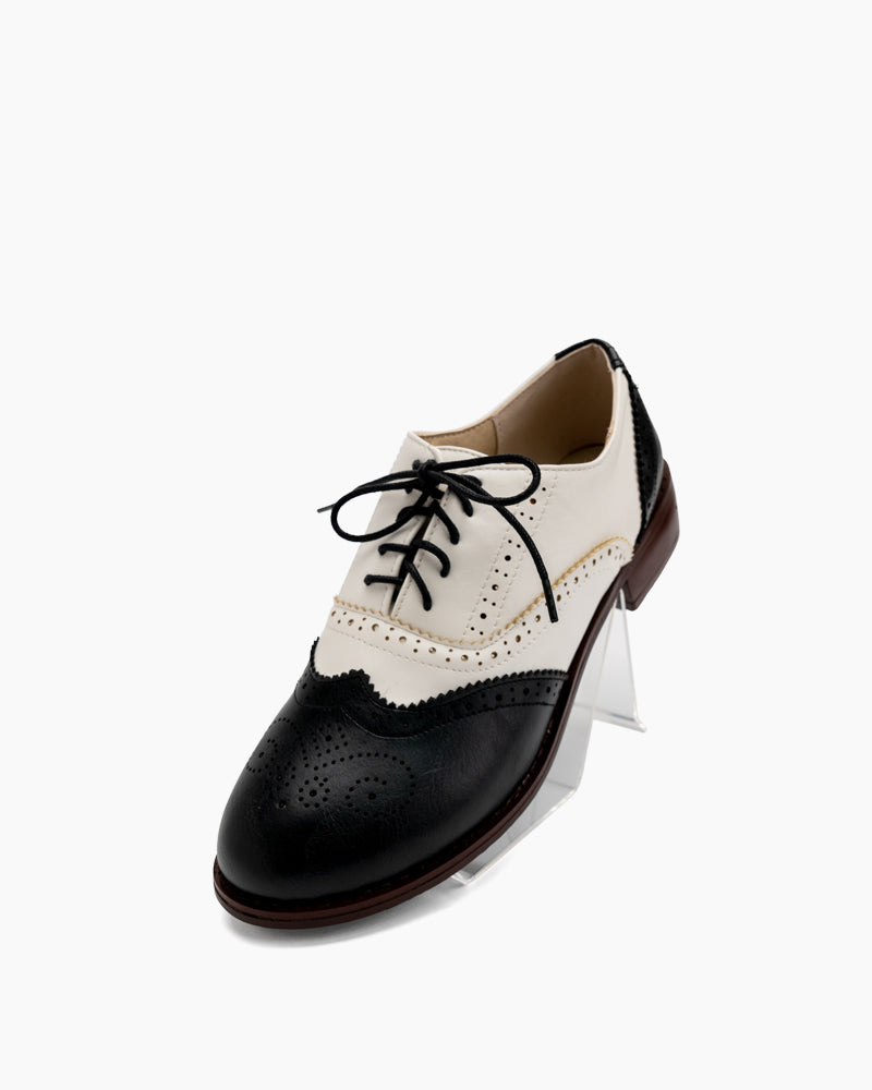 Perforated-Lace-up-Wingtip-Leather-Flat-Oxfords