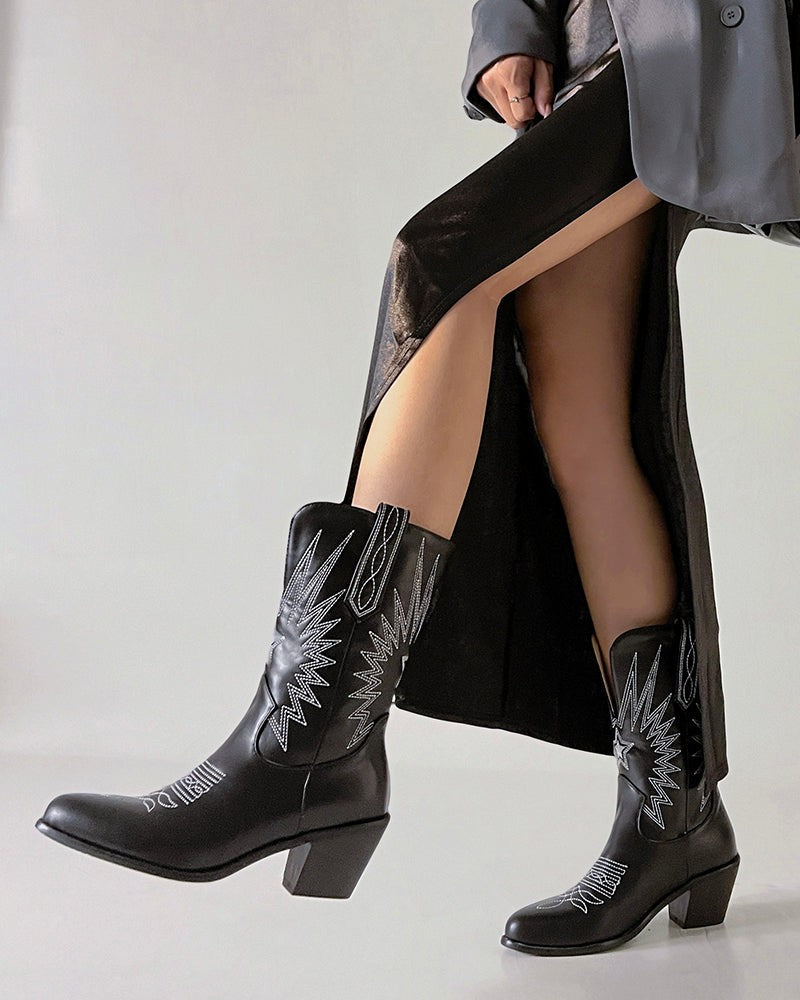 Pointed-Toe-Embroidered-Detail-Western-Boots