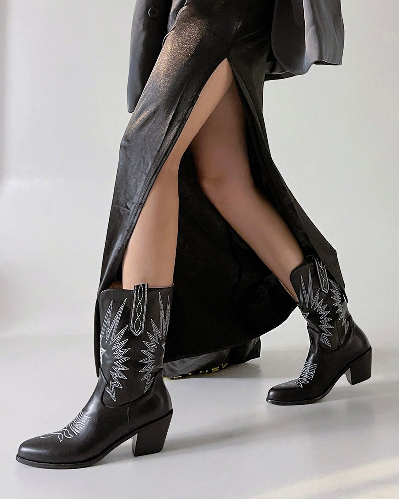 Pointed-Toe-Embroidered-Detail-Western-Boots