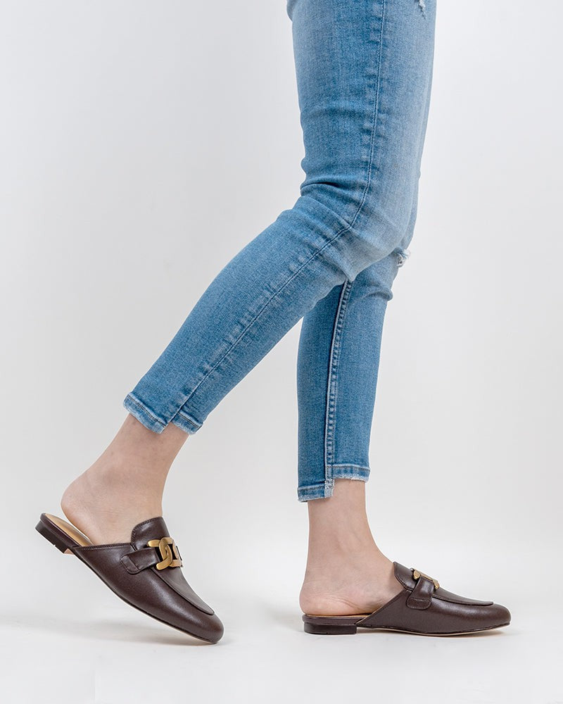 Round-Toe-Metal-Buckle-Flat-leather-Mules