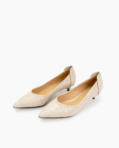 Pointed-Toe-Low-Kitten-Heels-Pumps