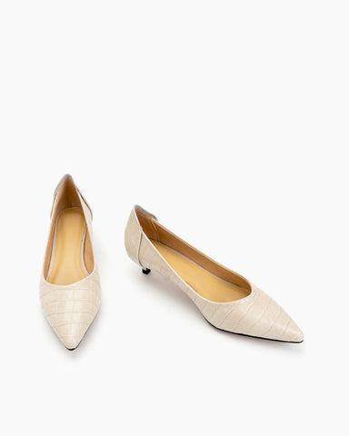 Pointed-Toe-Low-Kitten-Heels-Pumps